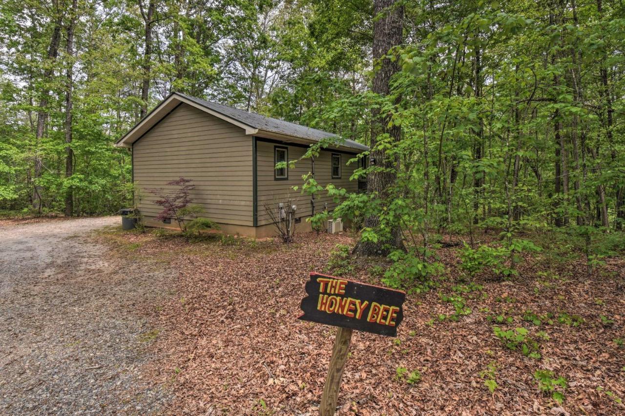 The Honeybee Cabin With Private Porch And Hot Tub Clarkesville Dış mekan fotoğraf