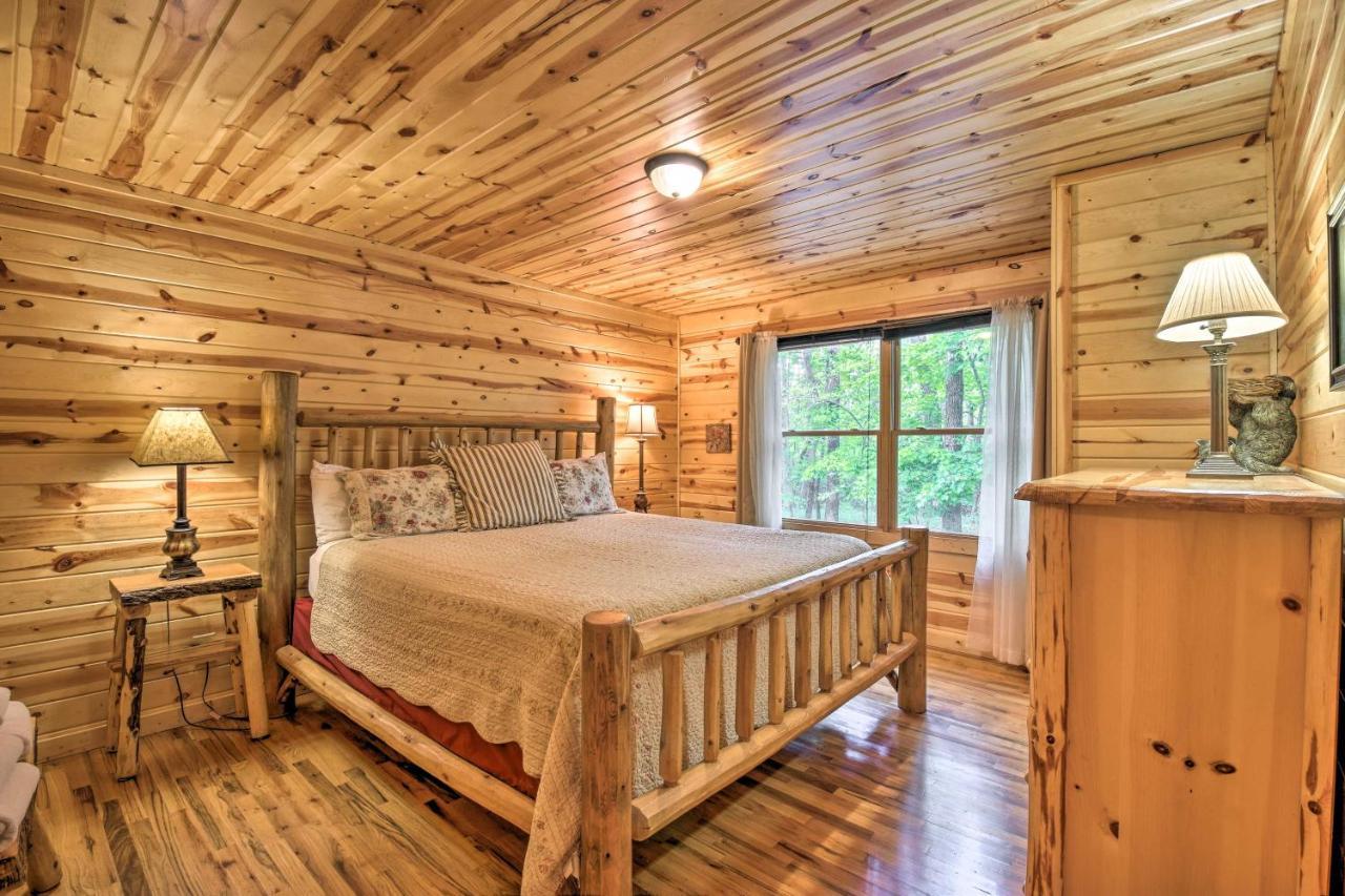 The Honeybee Cabin With Private Porch And Hot Tub Clarkesville Dış mekan fotoğraf