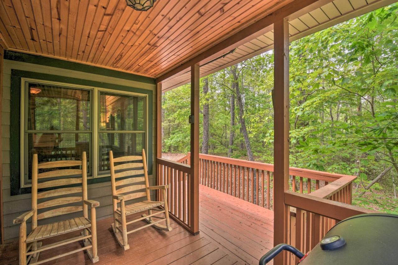 The Honeybee Cabin With Private Porch And Hot Tub Clarkesville Dış mekan fotoğraf