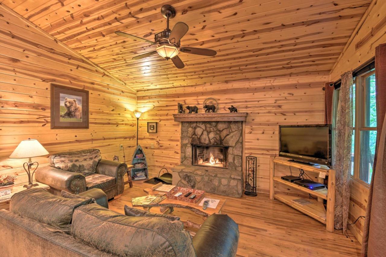 The Honeybee Cabin With Private Porch And Hot Tub Clarkesville Dış mekan fotoğraf